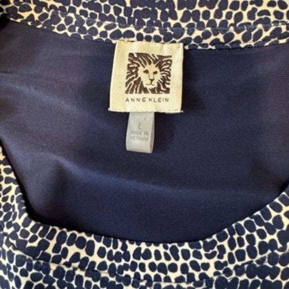 Anne Klein Navy Patterned Blouse Size Large - Picture 5 of 6